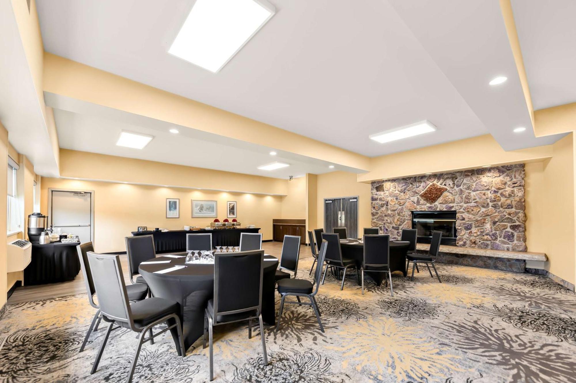 Best Western Plus Norwester Hotel & Conference Centre Thunder Bay Zewnętrze zdjęcie